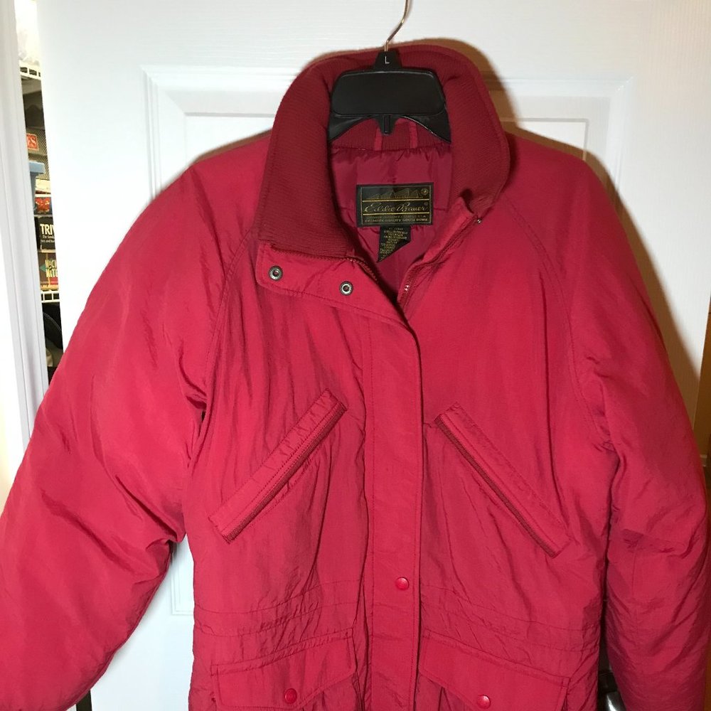 Vintage Eddie Bauer Goose Down Winter Coat Men's Size Small, Red.